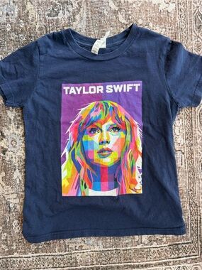 Bella Kids Navy Kids Taylor Swift Multicolor Graphic Tee